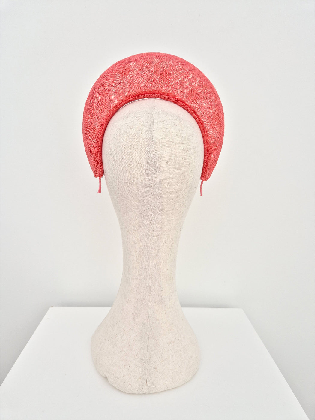 coral straw headpiece back