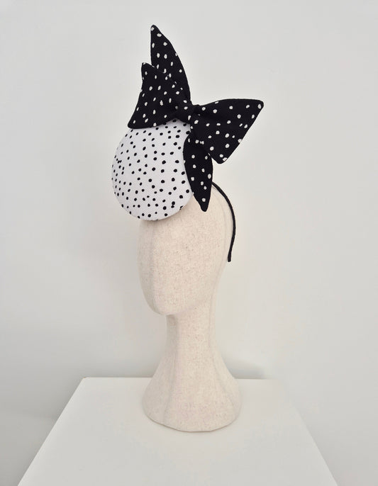 black and white polka dot percher with bow side view
