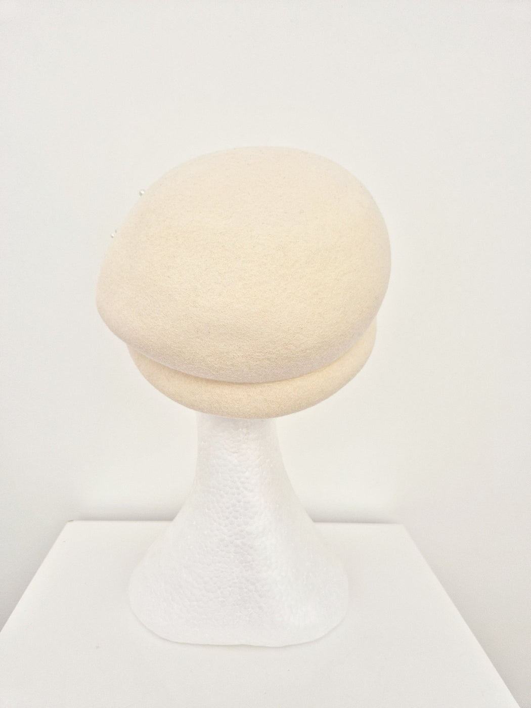 ivory wool felt scrunch cap back view