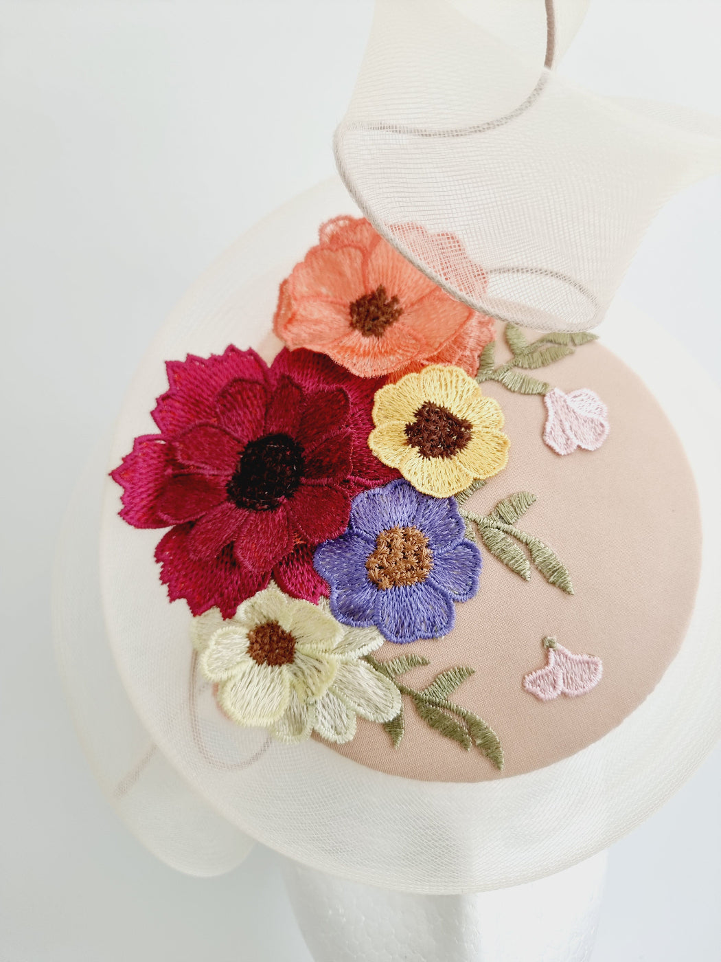 nude floral percher lace close up