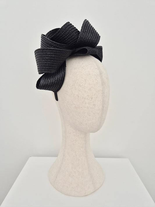 black loop headpiece side view