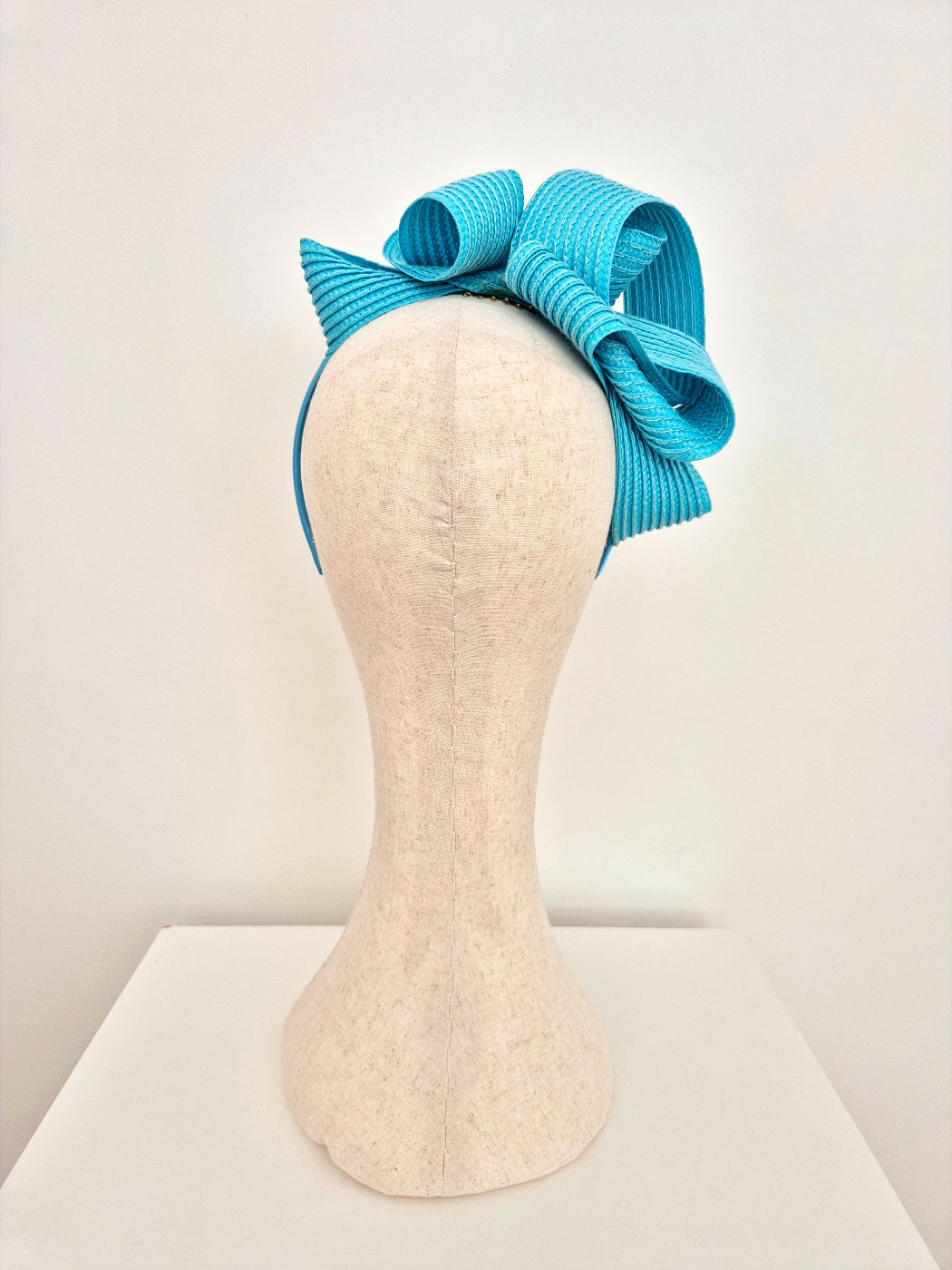 turquoise blue loop headband back view