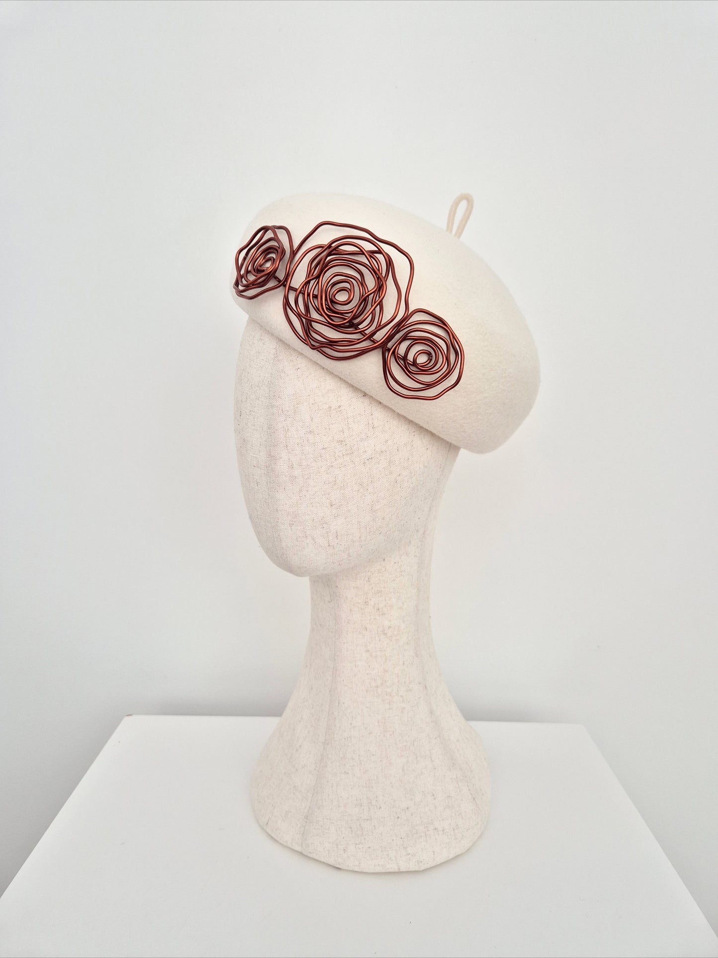 Miss Tea Rose. Womens Ivory felt bubble beret with brown wirework floral roses