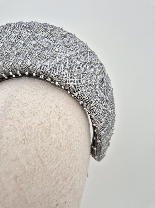 close-up-silver-straw-halo-headpiece