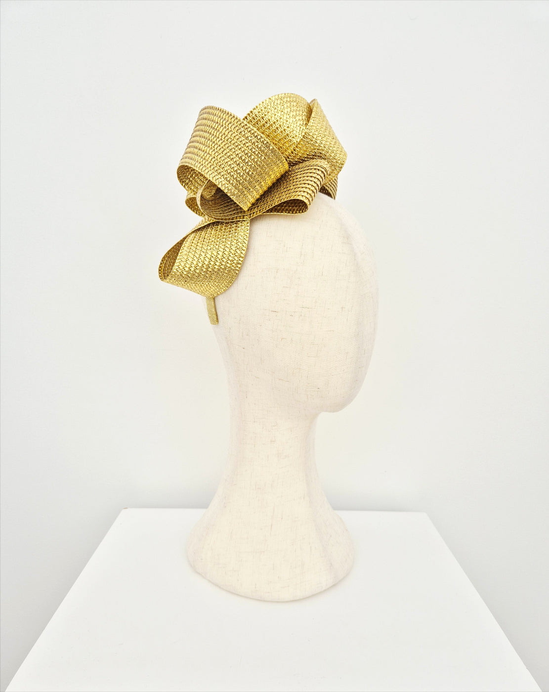 gold loop headpiece side view