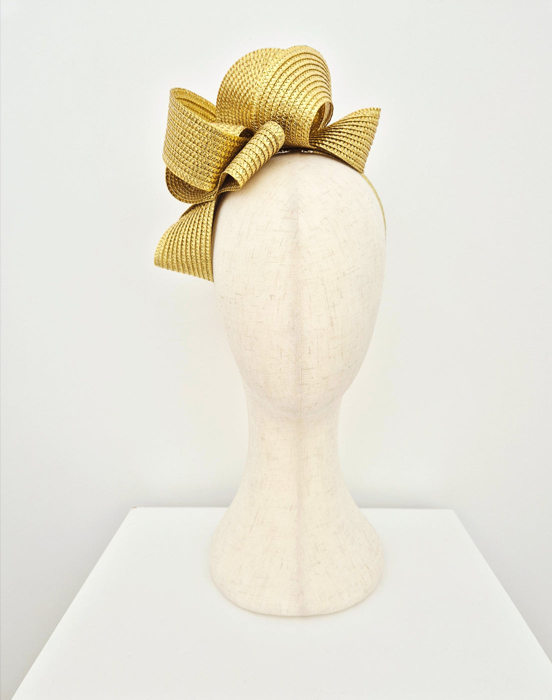 gold loop headpiece front