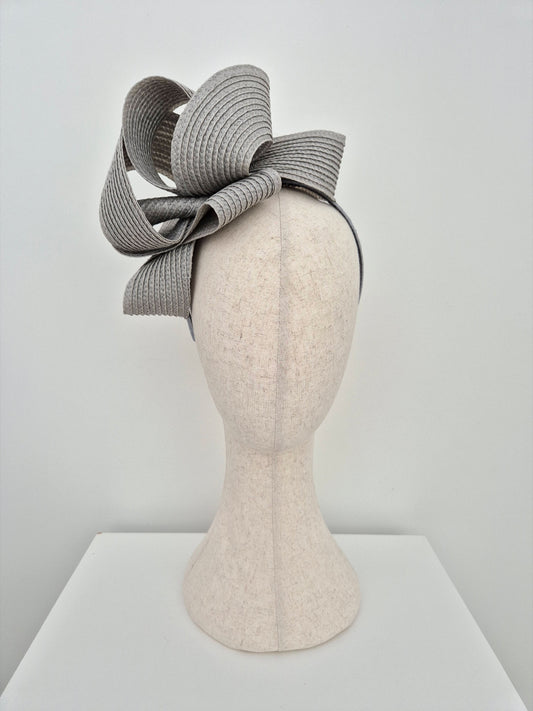 light grey loop headpiece