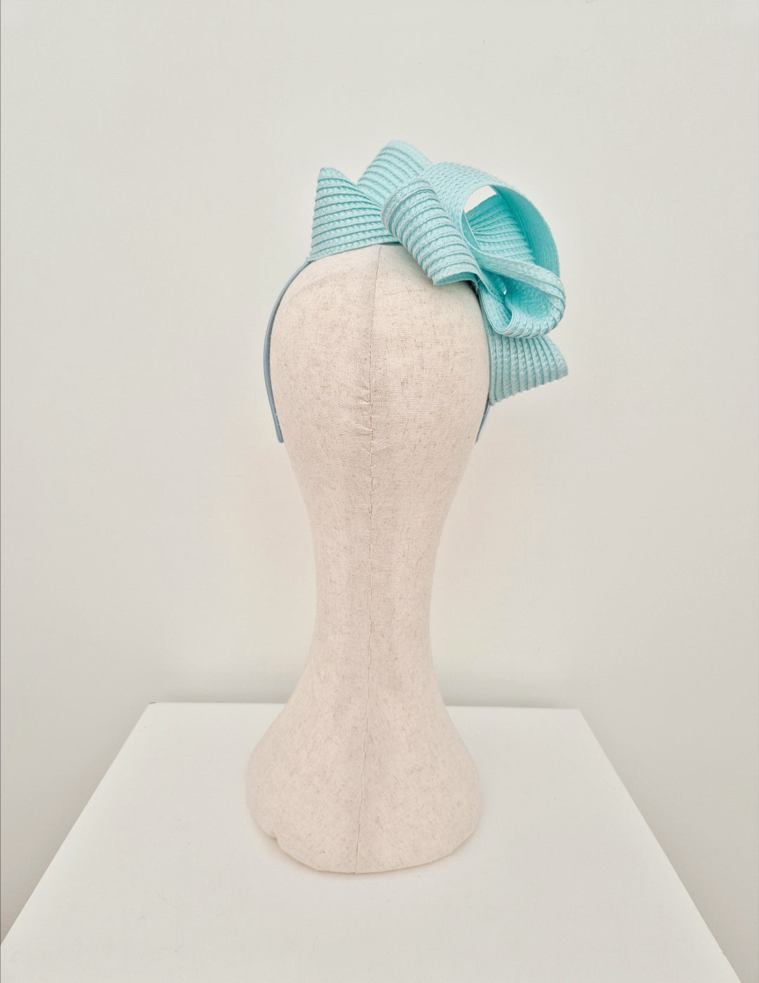 pale blue loop headpiece back view