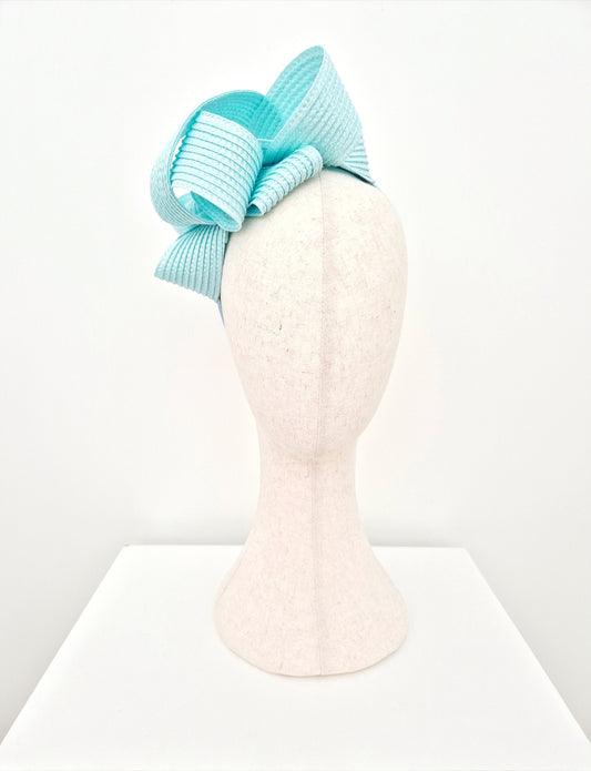 pale blue loop headpiece 