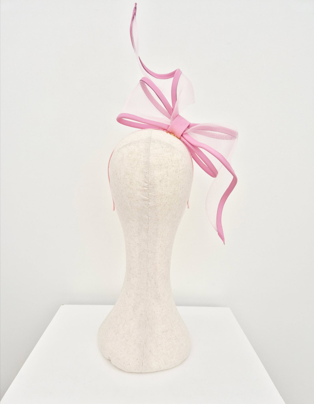 pink bow headpiece back view