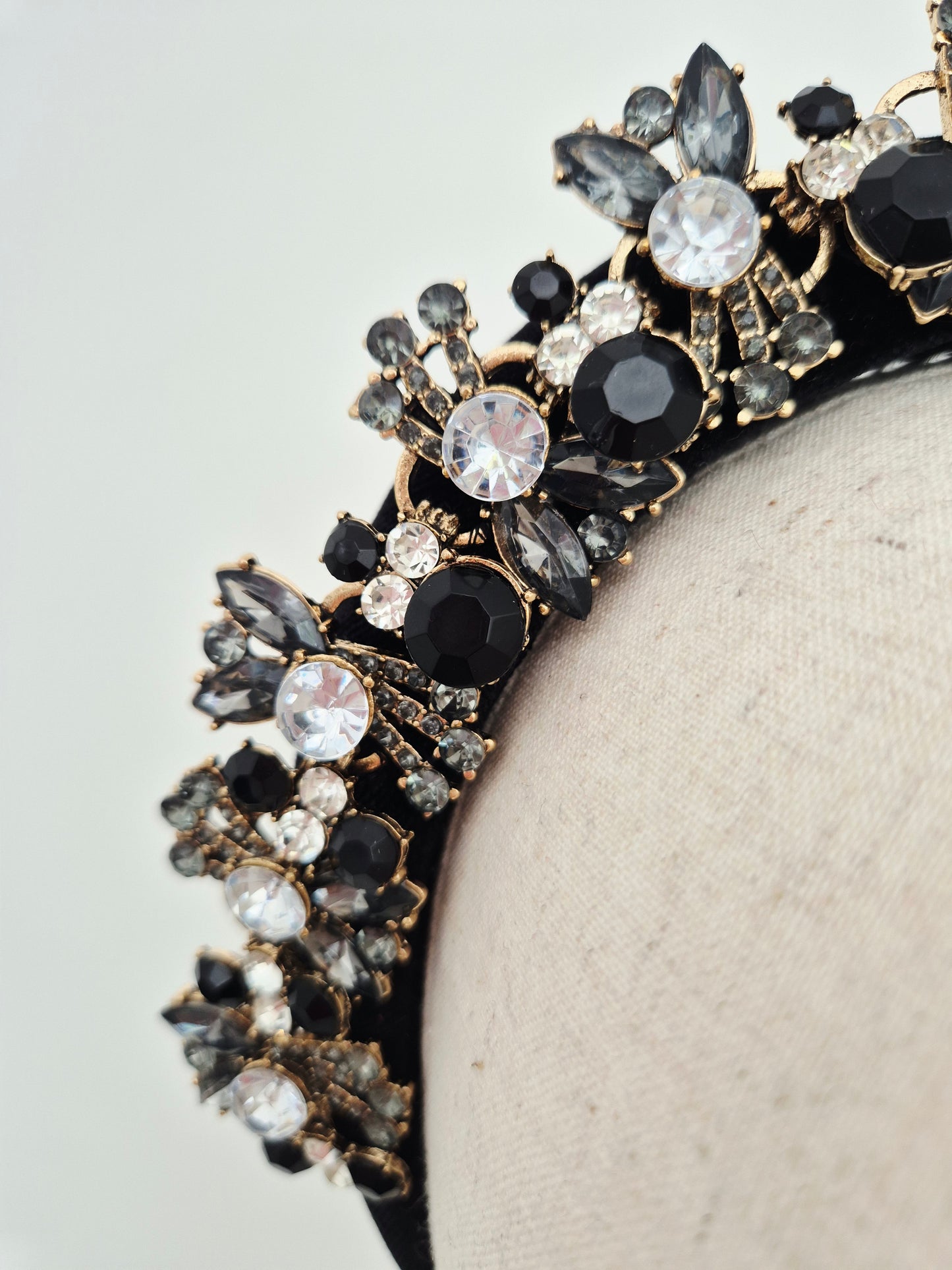 Miss Leah. Womens Black rhinestone embellished headband