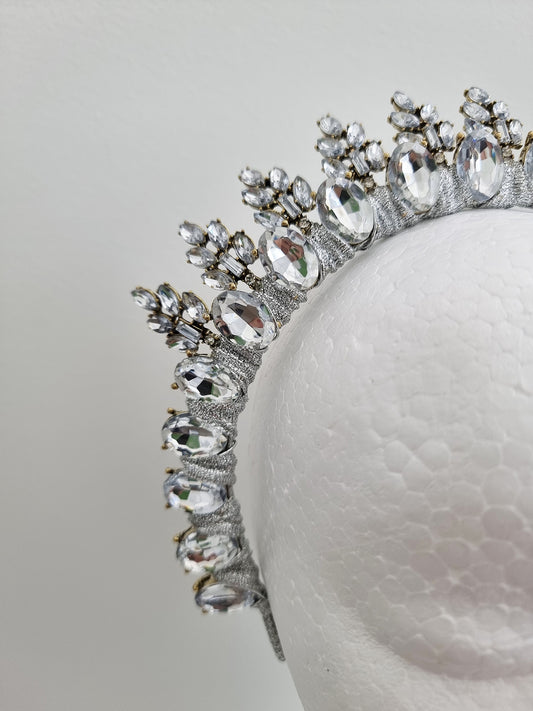 silver rhinestone headpiece close up